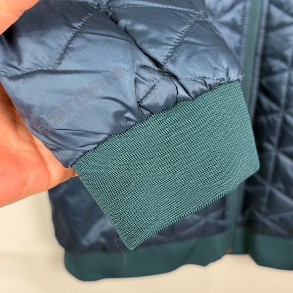 Under Armour Women's ColdGear Reactor Performance Jacket Sz L 1342792 Athleisure - Picture 7 of 16